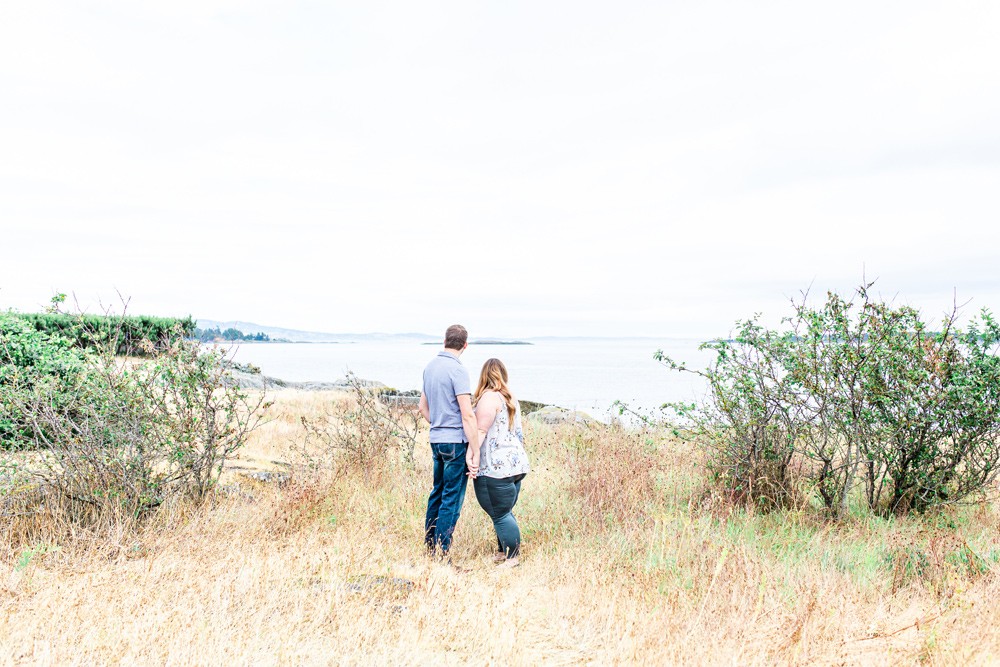 Victoria beach engagement session with vancouver island wedding photographer meaghan harvey photography